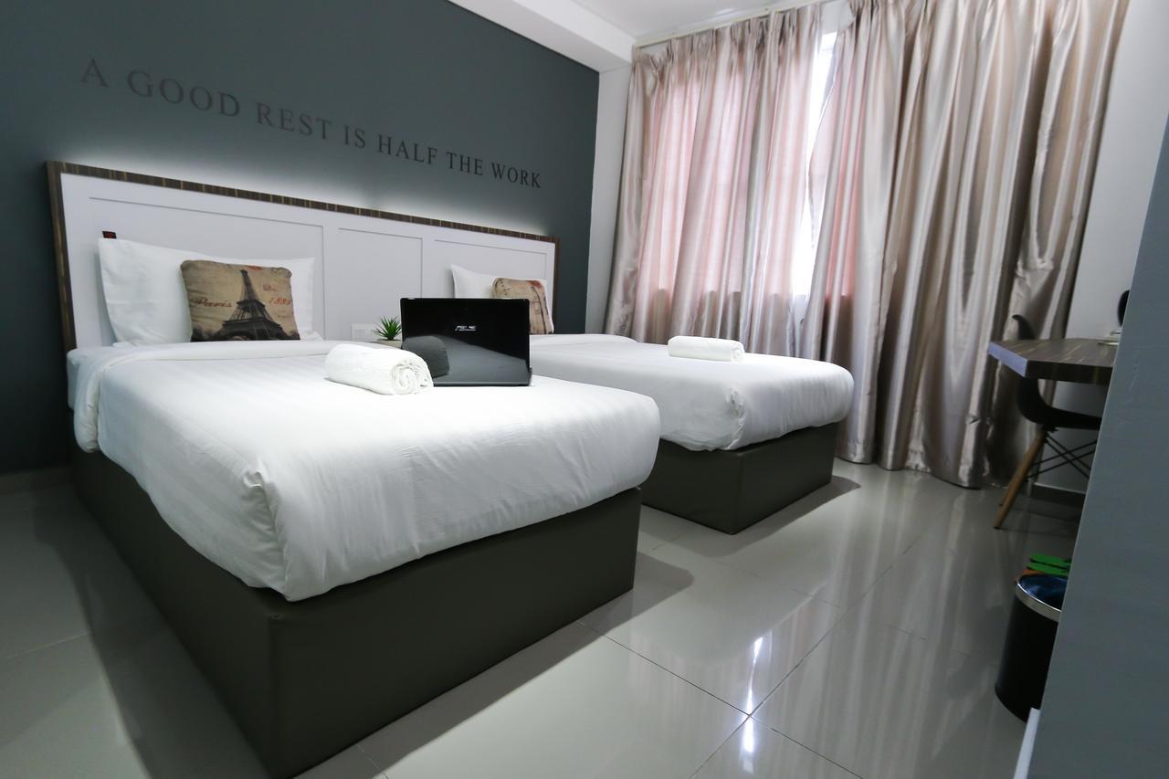 Hotel 99 Kota Kemuning Shah Alam Exterior photo