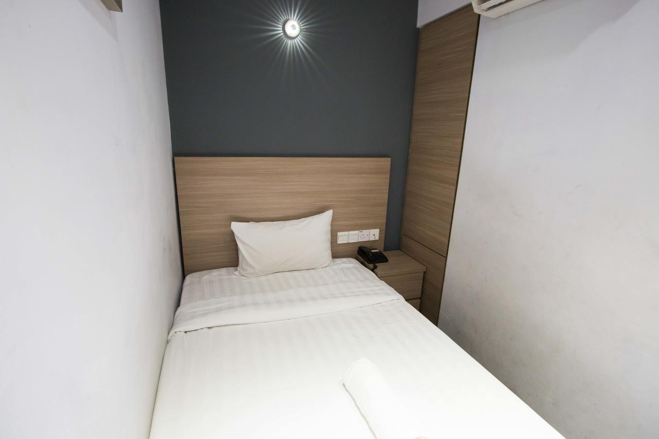 Hotel 99 Kota Kemuning Shah Alam Exterior photo
