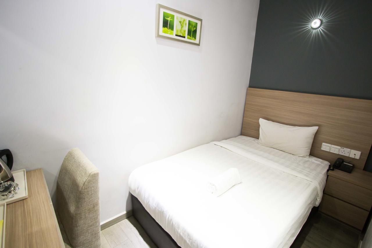 Hotel 99 Kota Kemuning Shah Alam Exterior photo
