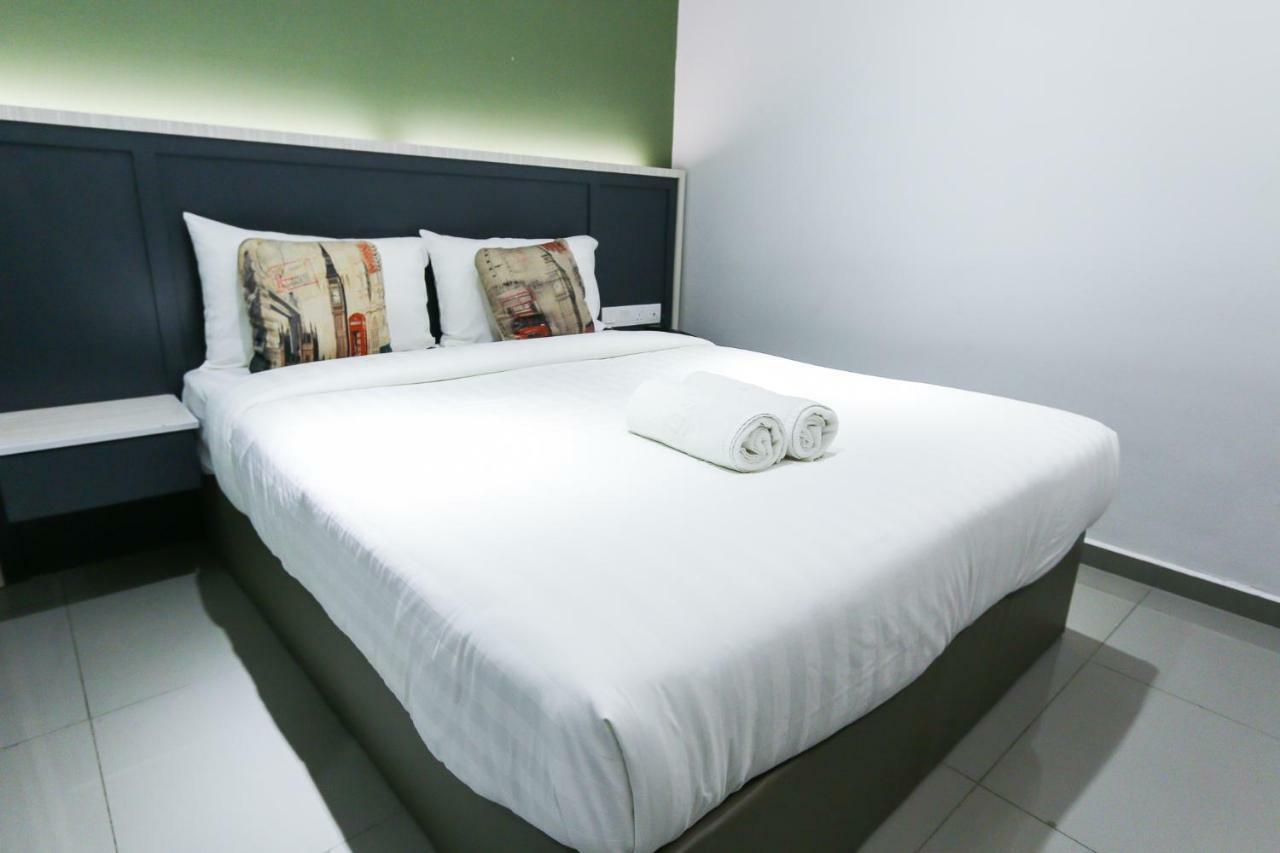 Hotel 99 Kota Kemuning Shah Alam Exterior photo